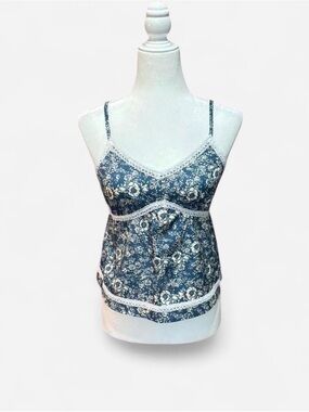 Floral Lace-Trim Cami Top in Blue